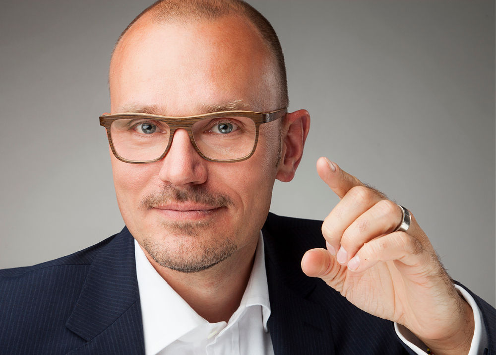 keynote-speaker-professor-Markus-Thomzik-Speaker-Facilitymanagement