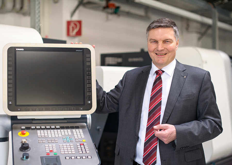 keynote-industrie-smarte-fabrik-johannes-hofmann-future-shapers